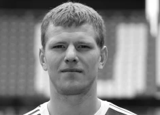 Pēc cīņas ar smagu slimību mūžībā devies bijušais Latvijas futbola izlases uzbrucējs Prohorenkovs