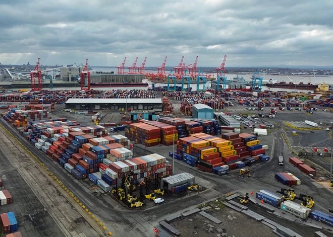 Ķīna gatava sarunām ar ASV, ja Vašingtona atcels muitas tarifus