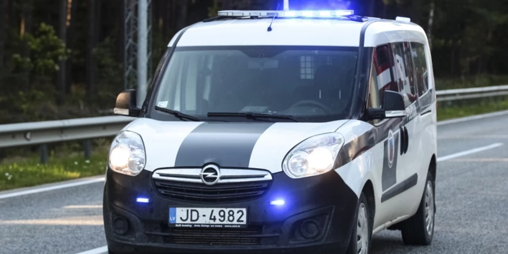 Piektdien avārijās Latvijā cietuši 14 cilvēki.
