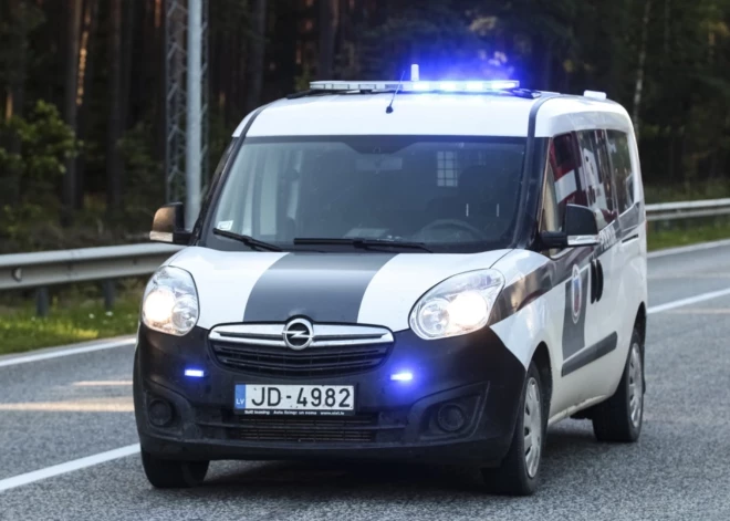 Piektdien avārijās Latvijā cietuši 14 cilvēki