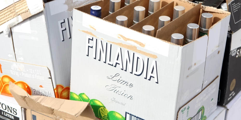 No Latvijas divos mēnešos izvests par 23,2% mazāk alkoholisko dzērienu.