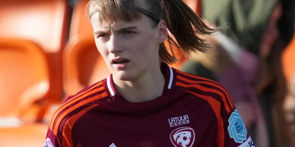 Latvijas sieviešu futbola izlases spēlētāja Santa Sanija Vuškāne.