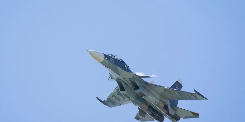 Су-30.