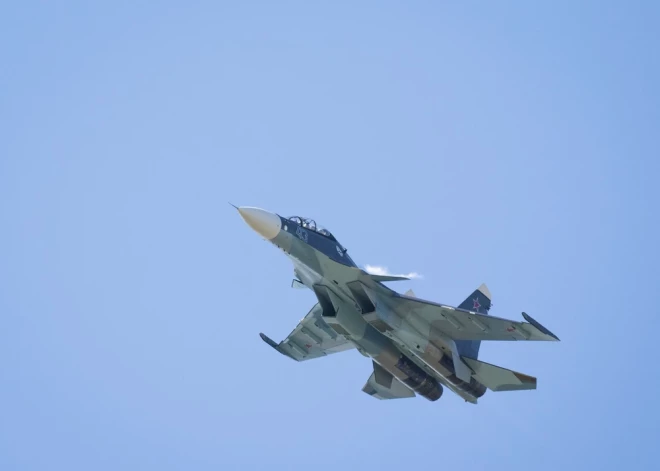 ВИДЕО: украинские военные заявили, что им удалось впервые в мире сбить истребитель с морского дрона