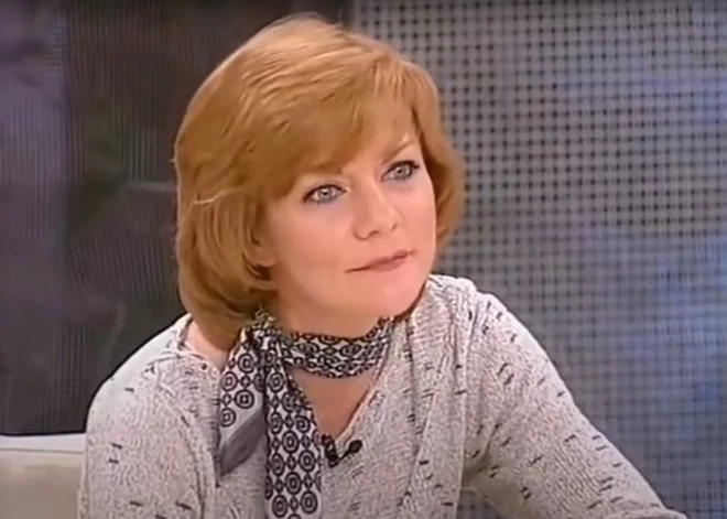 Исполнительница главной роли в советском телефильме "Гостья из будущего" борется с тяжелым заболеванием