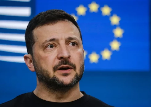 Ukrainas prezidents Volodimirs Zelenskis nenoliedz, ka pamiers ar Krieviju ir iespējams.