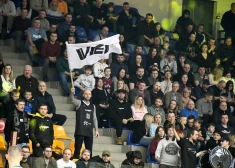 “VEF Rīga” svin uzvaru pār Valmieru un dodas aizstāvēt čempiontitulu