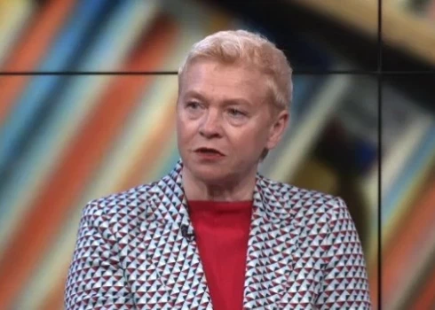 Елена Брокане.