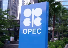 Многие считают, что нынешний период относительно низких цен на нефть может затянуться.