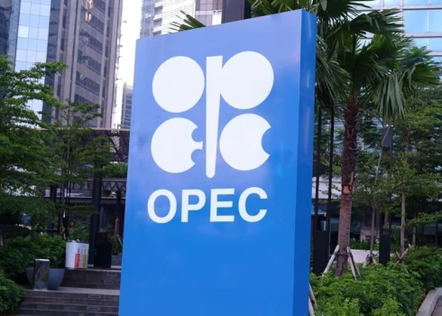 Многие считают, что нынешний период относительно низких цен на нефть может затянуться.