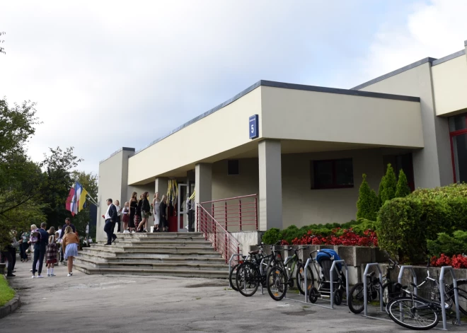 IZM: pedagogu algu izmaiņām nepieciešami papildus 44 miljoni eiro