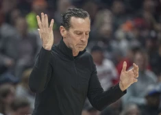 Par NBA sezonas labāko treneri atzīts Kenijs Atkinsons