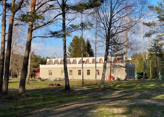 Jauna elpa senām ēkām: garīgo prakšu centra Stacija.lv būvniecības stāsts