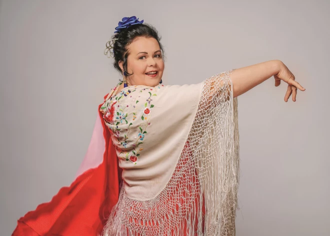 "Pēc trešā bērna piedzimšanas man atvērās čakras" - ugunīgā Ilze Zariņa dejo dzīvi ar pilnu jaudu