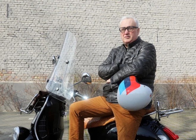 Talantu šovu producents Māris Ozoliņš pārceļas uz Itāliju. Tur viņš nejūtas vecs