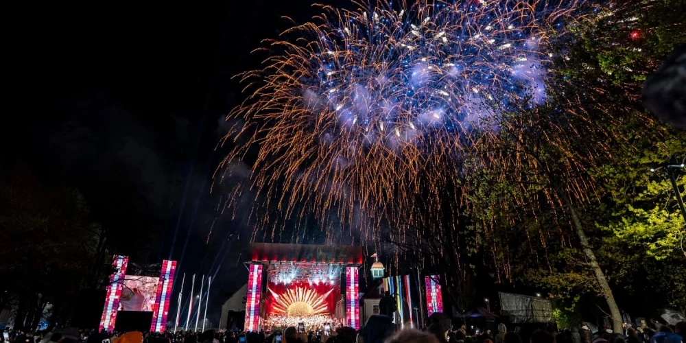 Ogres novadu grib pārvaldīt 172 cilvēki, kaut gan šāda iespēja pavērsies tikai 23 (attēlā: Ogres Neatkarības laukuma atklāšana šī gada 4. maijā).