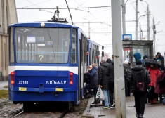 Dziesmu un deju svētku laikā būs īpašas abonementa biļetes Rīgas sabiedriskajā transportā