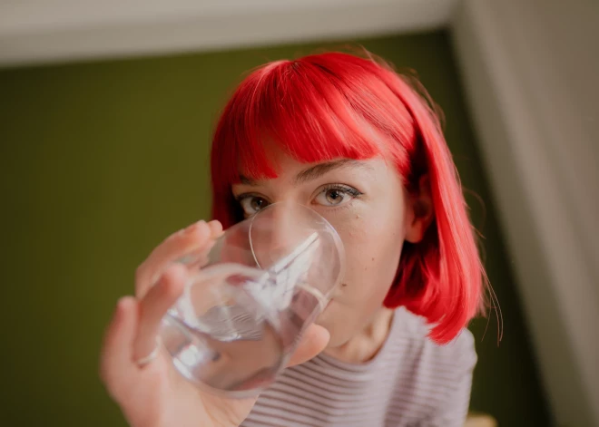 Vai viens ūdens filtrs var aizstāt 150 litru plastmasas pudeles?