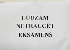 9.klašu skolēniem nepaaugstinās centrālizēto eksāmenu slieksni 