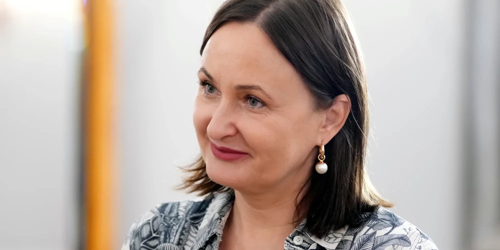 Dana Goldfinča ir pirmā akreditētā Latvijas vēstniece Katarā.