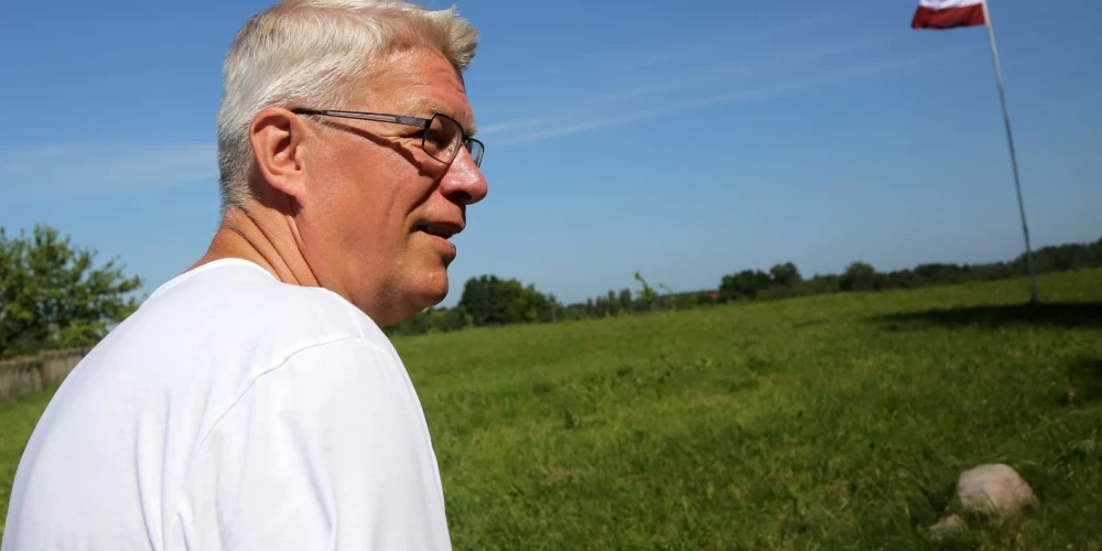Eksprezidents Valdis Zatlers savās lauku mājās.
