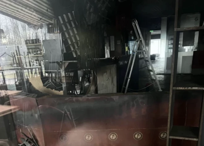 Pusgadu pēc postošā ugunsgrēka Mārupē viesus atkal gaida restorāns "32. augusts"