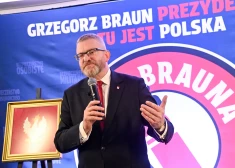 Eiropas Parlaments atņem deputāta imunitāti Polijas prezidenta amata kandidātam, antisemītam Gžegožam Braunam