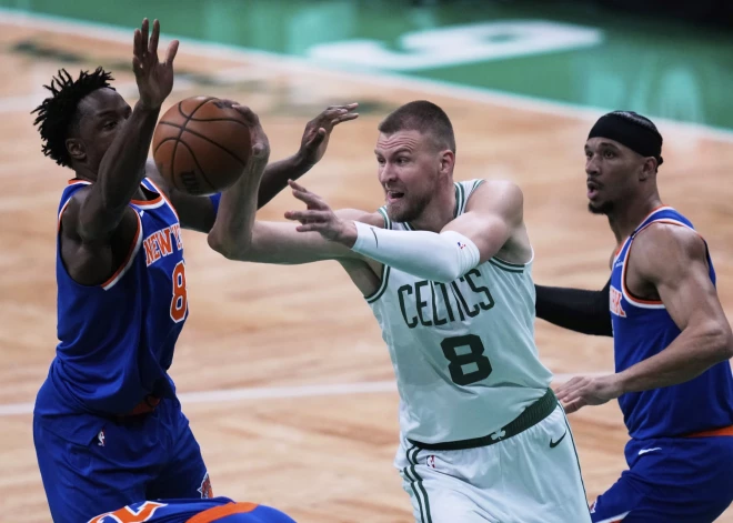 "Celtics" izziņo Kristapa Porziņģa gatavību NBA Austrumu konferences otrajam pusfināla mačam