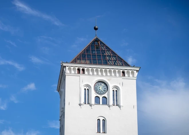 В башне церкви Святой Троицы в Елгаве открывается новый ресторан 8. Stāvs с панорамным видом