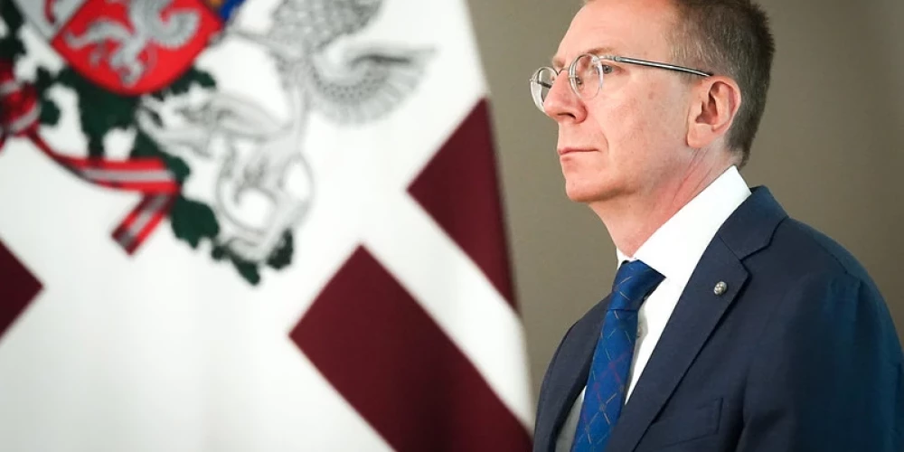 Президент подчеркнул, что в этот день необходимо выразить благодарность всем, кто сражался против нацизма и победил его.