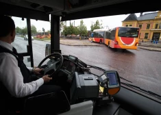Tiks uzsākti eksperimentālie autobusu reisi starp Latviju un Igauniju