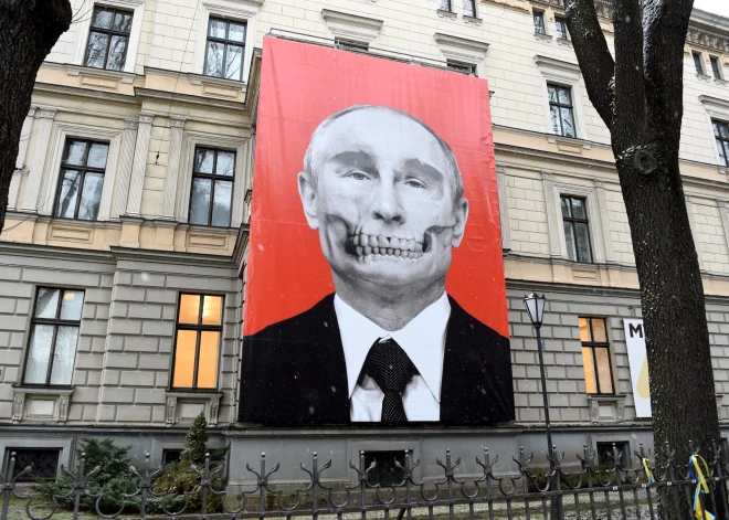 Saeimas deputāti un darbinieki vairs nedrīkstēs braukt uz Krieviju un Baltkrieviju