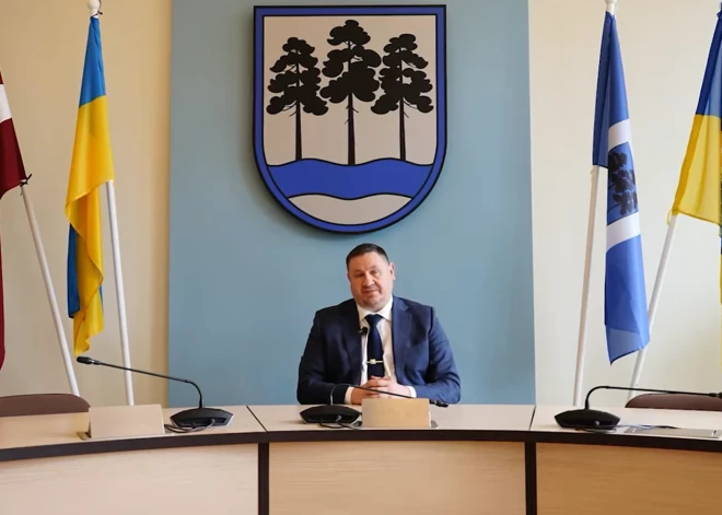 Egils Helmanis vēršas pie prezidenta Rinkēviča: "Valsts nozīmīgos amatus pārņēmuši Latvijas ienaidnieki, rīkojieties!"