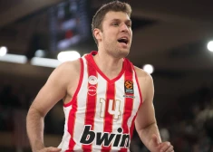 "Olympiacos" uzbrucējs Aleksandrs Vezenkovs atzīts par ULEB Eirolīgas izslēgšanas spēļu vērtīgāko spēlētāju