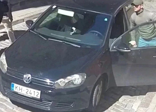 Начальник полиции: при вооруженном ограблении магазина в Риге преступники использовали краденые номерные знаки