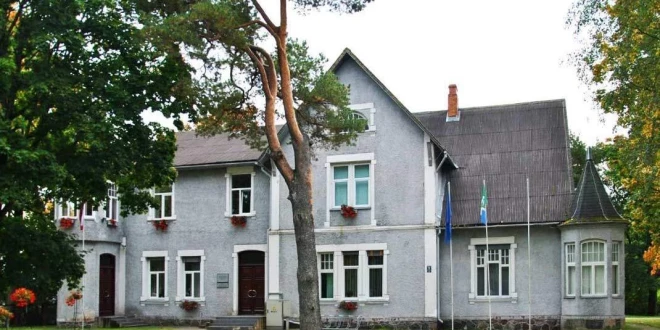 Uz Valkas novada domes 15 deputātu vietām pretendē 66 kandidāti no pieciem sarakstiem.