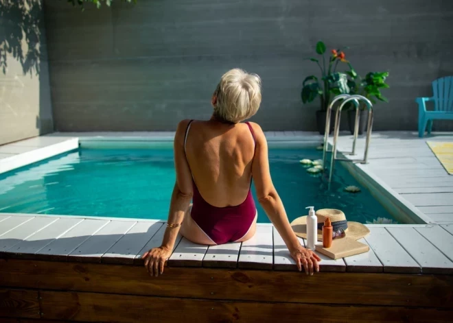 Жизнь изменила случайная встреча у бассейна в Египте: 53-летняя Джулия оставила семью ради Ахмеда