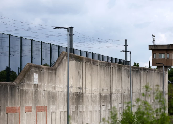 Francijā no cietumniekiem grib iekasēt maksu par viņu uzturēšanu