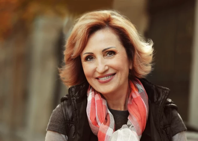 Ļoti svarīgi sievietēm menopauzes laikā: kā uzlabot ādas izskatu un hormonālo līdzsvaru