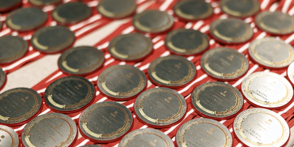  Apbalvošanas pasākumā godina valsts olimpiāžu laureātus un pedagogus.