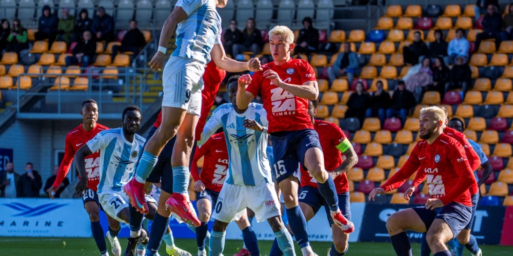 "Riga" mērojas spēkiem ar "Jelgavu" (foto: "Riga FC")