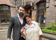 Капитан сборной Латвии по хоккею Каспар Даугавиньш ездит к маме за капустным супом и любовью