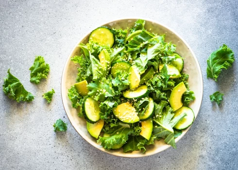 Salāti ar citronu mērci