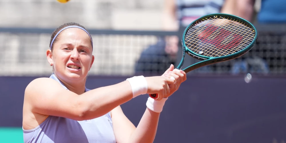 Ostapenko zaudējums Romas "WTA 1000" sērijas turnīra dubultspēļu sacensību otrajā cīņā.