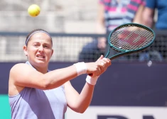 Ostapenko zaudējums Romas "WTA 1000" sērijas turnīra dubultspēļu sacensību otrajā cīņā.