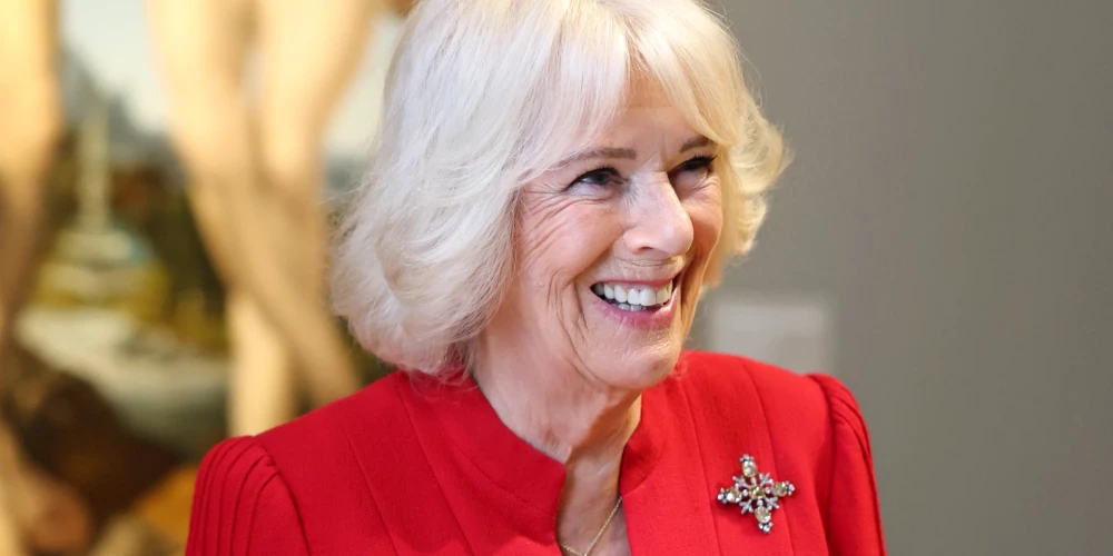 Karaliene Kamilla 2025. gada 6. maijā Londonā.