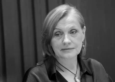 "Ты была особенной!" - трогательные слова прощания врачу Илзе Айзсилниеце посвятил муж Янис Йензис