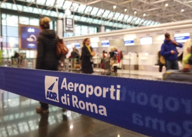 Latvieši ar čemodāniem, kas pilni ar kontrabandas cigaretēm, aizturēti Romas lidostā