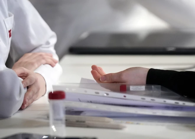 29 gadus veca sieviete, kurai diagnosticēts vēzis, sniedz svarīgu padomu