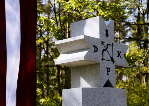 Vīķu kroga pieminekļa atklāšana.